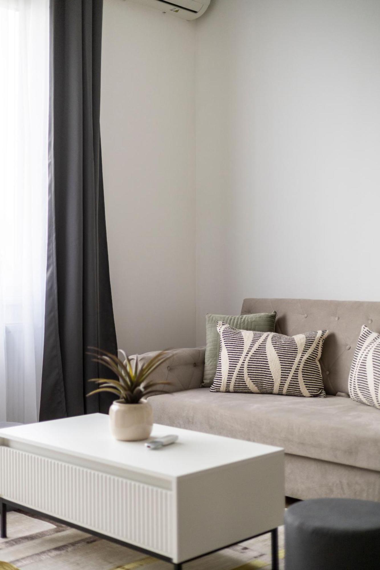 Luxy Central Spacious & Cozy Residence With Balcony Budapest Eksteriør bilde